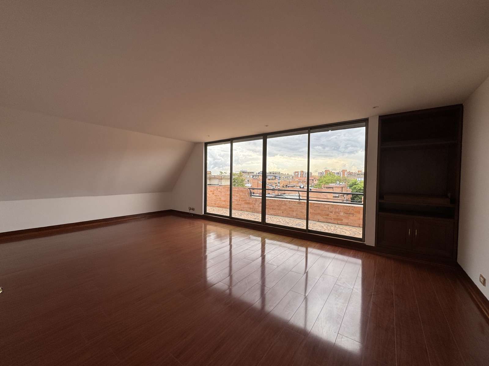 Apartamento en arriendo en La Carolina, Bogotá · foto 10 de 19