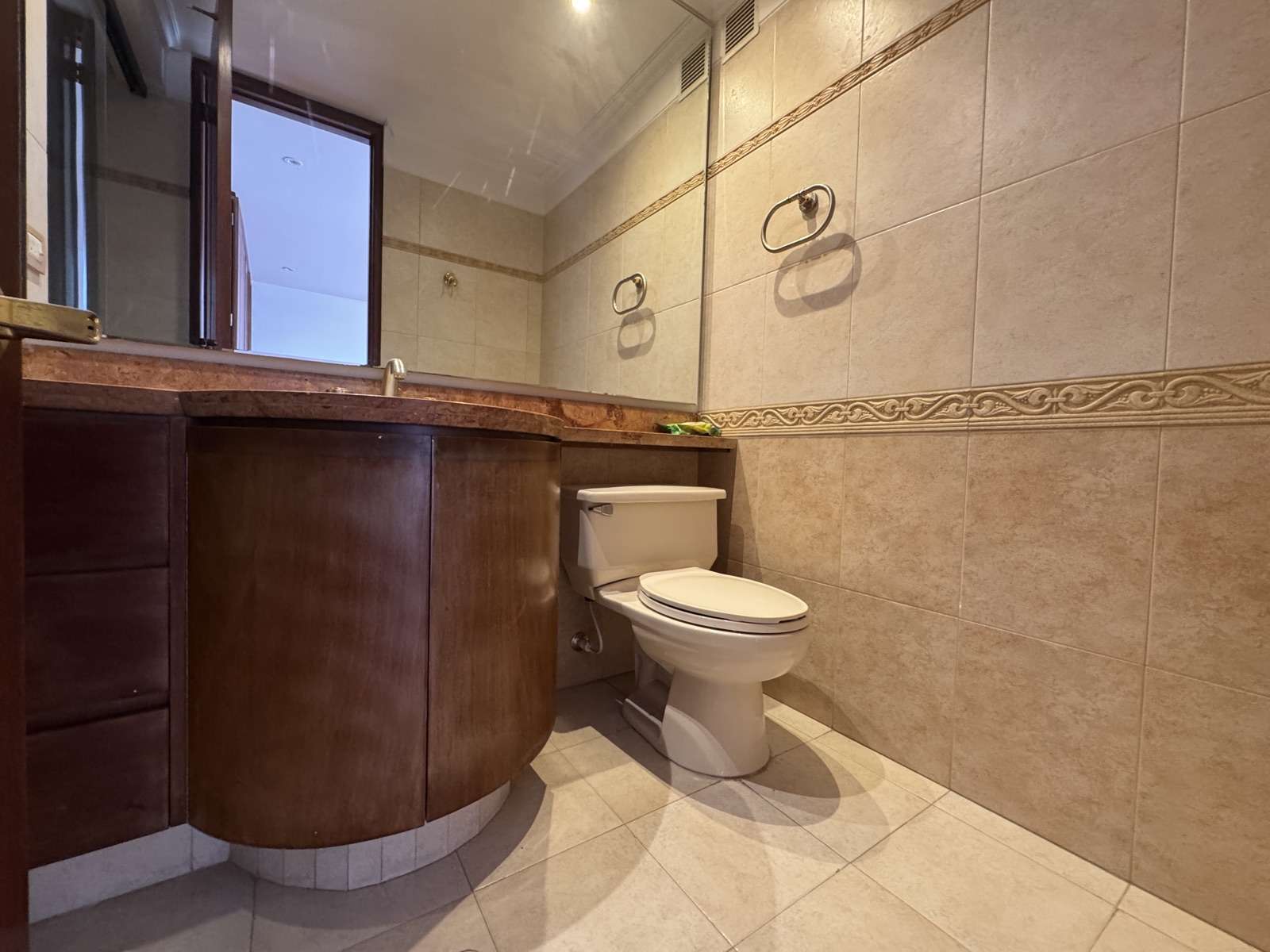 Apartamento en arriendo en La Carolina, Bogotá · foto 14 de 19