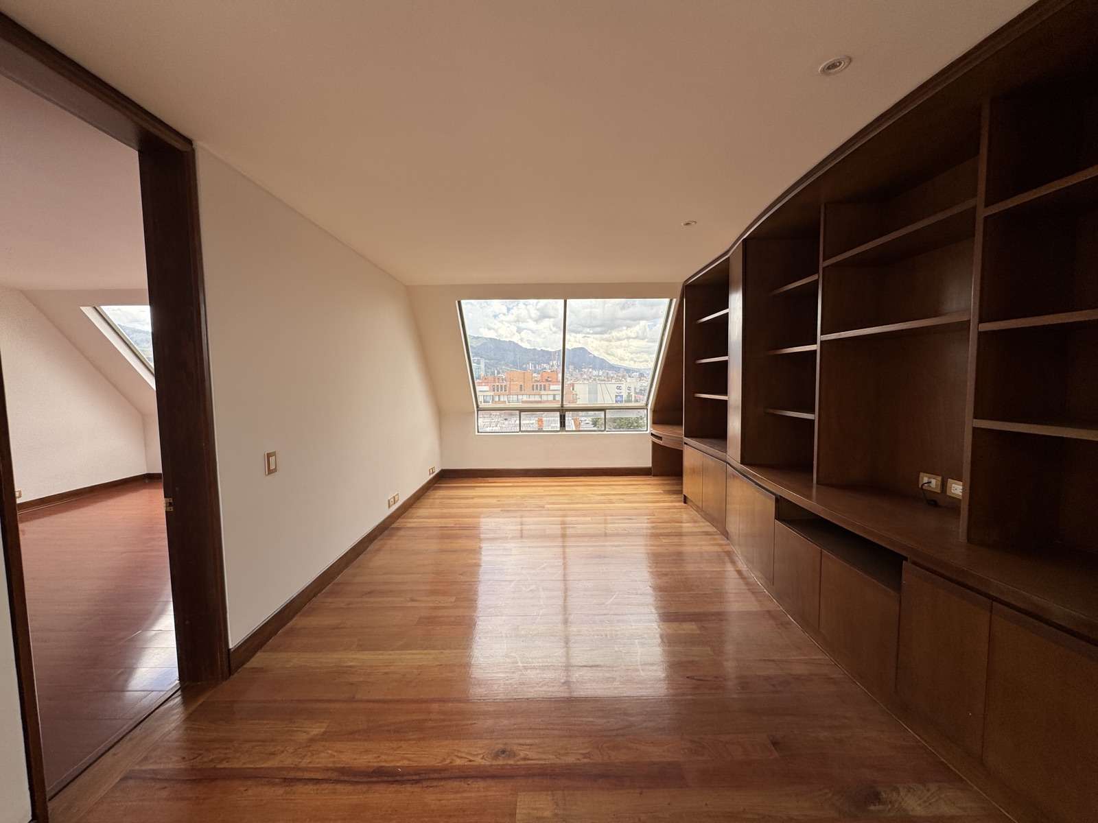Apartamento en arriendo en La Carolina, Bogotá · foto 19 de 19