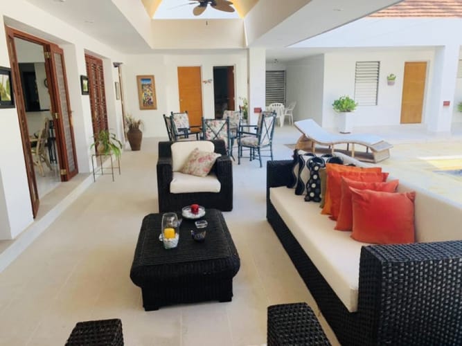 Casa de 4 alcobas en venta en Girardot, Girardot, 361 m² · foto 5 de 18
