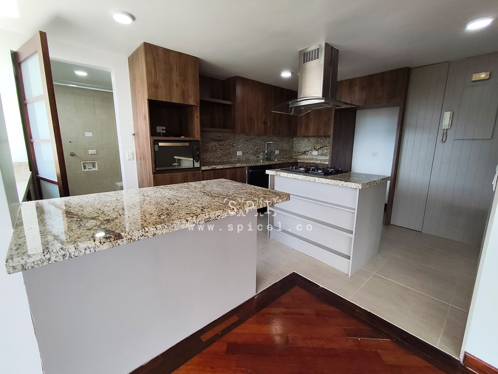 Apartamento en arriendo en El Campestre, Medellín · foto 4 de 24