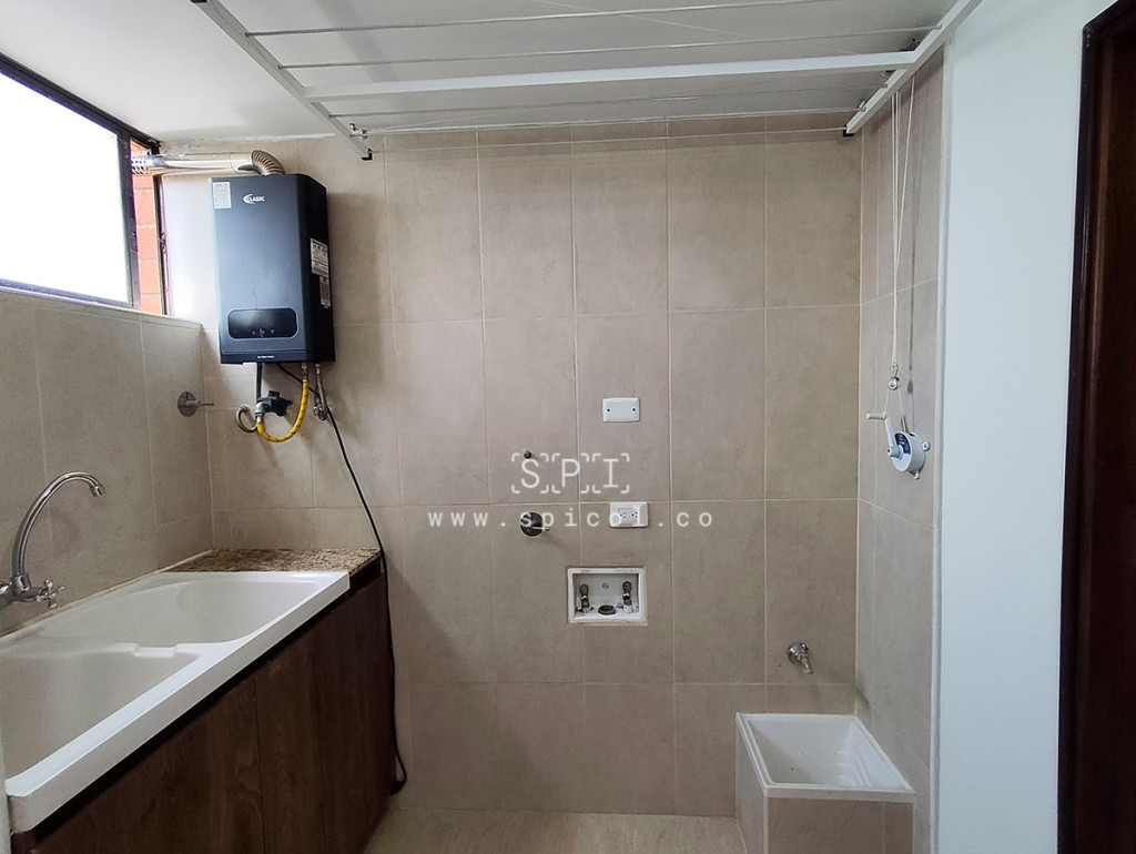 Apartamento en arriendo en El Campestre, Medellín · foto 9 de 24