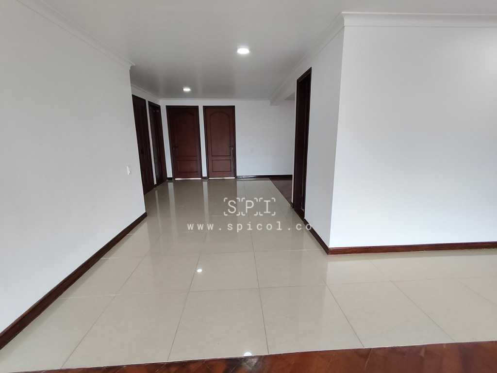 Apartamento en arriendo en El Campestre, Medellín · foto 12 de 24