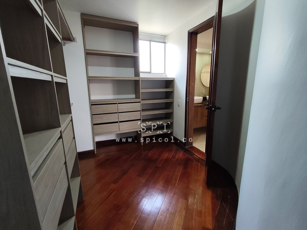 Apartamento en arriendo en El Campestre, Medellín · foto 22 de 24