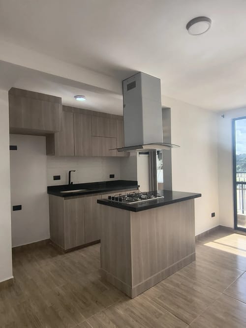 Apartamento de 2 alcobas en arriendo en Cuatro Esquinas, Rionegro, 50 m² · foto 5 de 10
