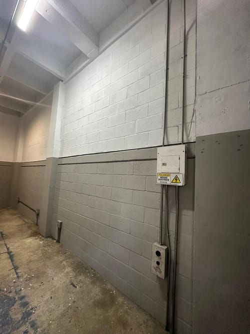 Bodega en arriendo en Trinidad, Medellín, 100 m² · foto 5 de 9