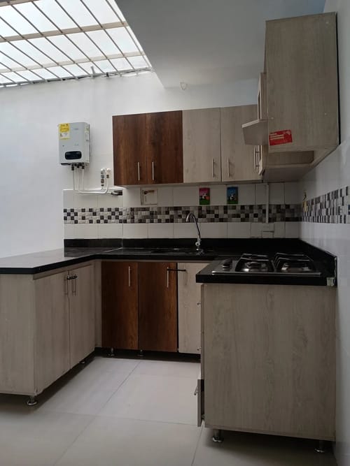 Apartamento de 4 alcobas en arriendo en La Pinuela, Medellín, 70 m² · foto 5 de 10