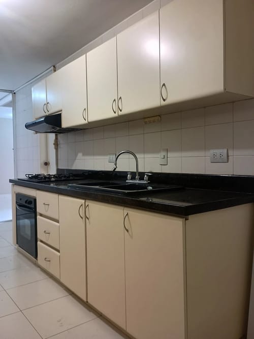 Apartamento de 5 alcobas en arriendo en Belén, Medellín, 176 m² · foto 10 de 10