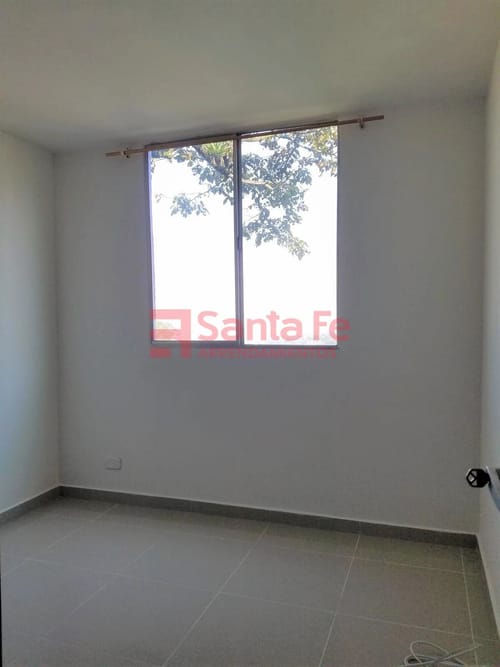 Apartamento de 3 alcobas en arriendo en Barrios De Jesus, Medellín, 42 m² · foto 7 de 10