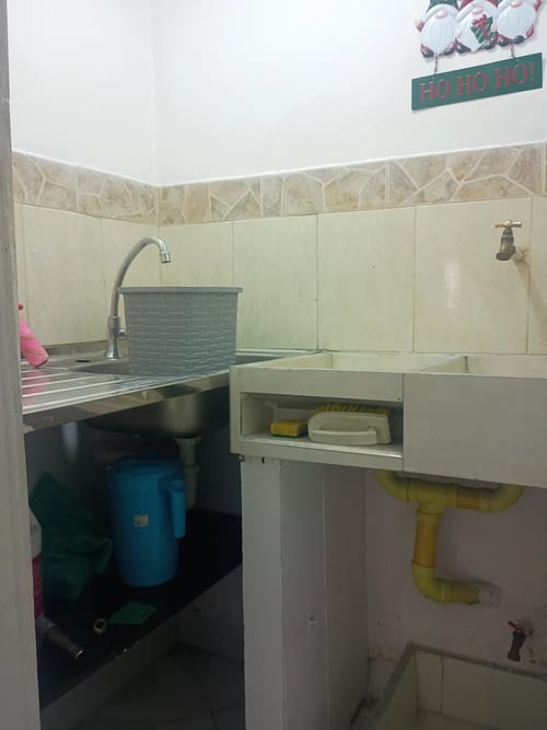 Local en arriendo en Miraflores, Medellín, 22 m² · foto 4 de 8