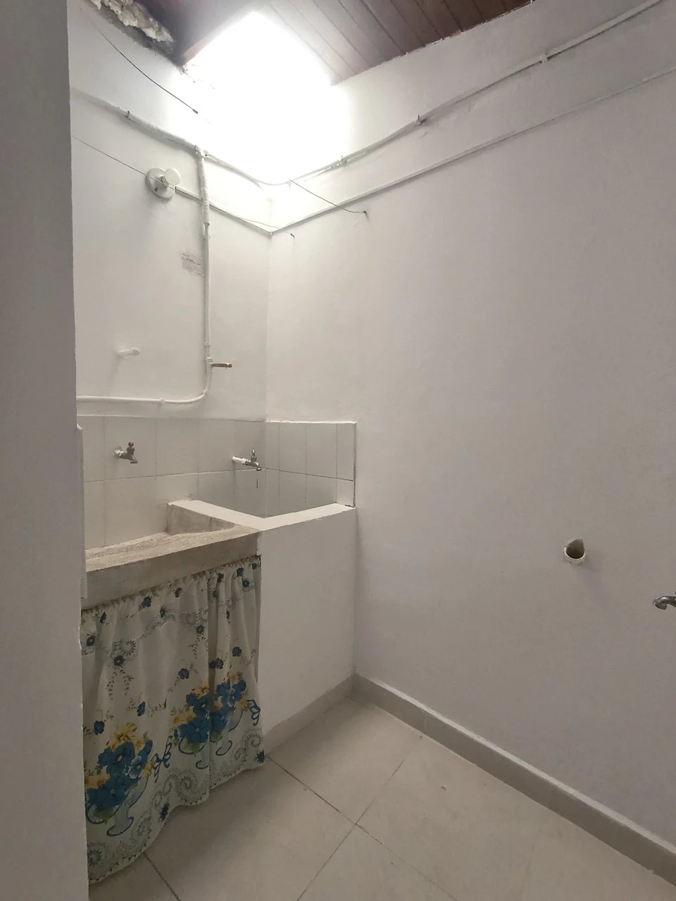 Apartamento en arriendo en El Salado, Medellín · foto 5 de 10