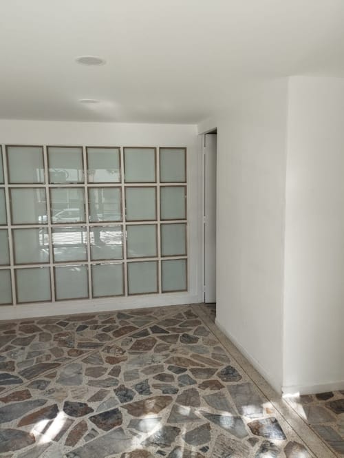 Local en arriendo en Laureles, Medellín, 21 m² · foto 6 de 7