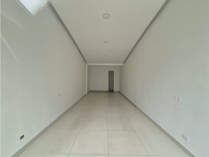 Local en arriendo en Ciudad Jardin, Cali, 38 m² · foto 7 de 7