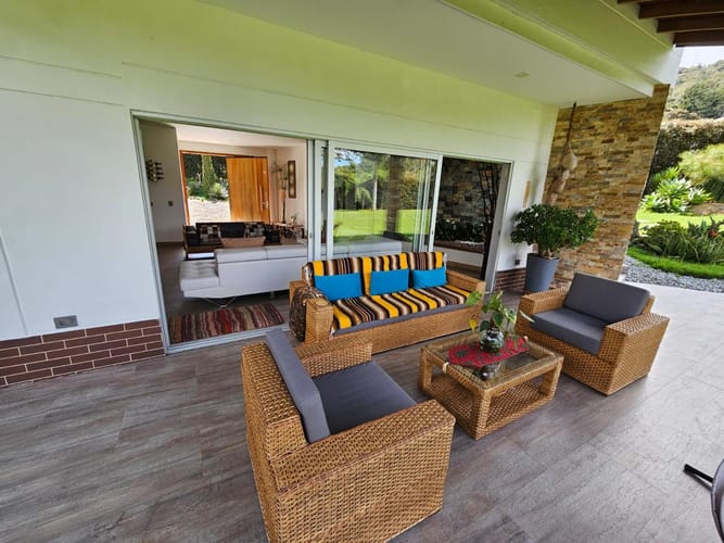 Casa de 4 alcobas en venta en El Plan, Medellín, 320 m² · foto 7 de 24