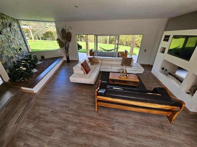 Casa de 4 alcobas en venta en El Plan, Medellín, 320 m² · foto 19 de 24