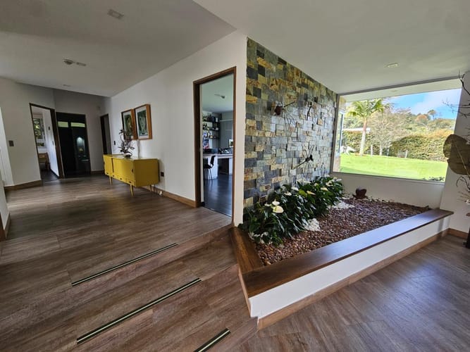 Casa de 4 alcobas en venta en El Plan, Medellín, 320 m² · foto 20 de 24