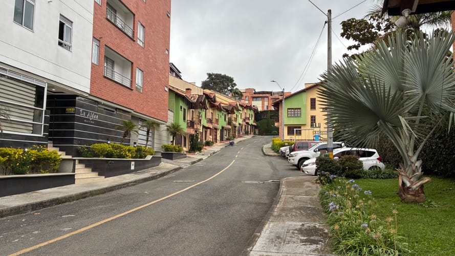 Apartamento de 3 alcobas en venta en Santa Ana, Rionegro, 100 m² · foto 2 de 19