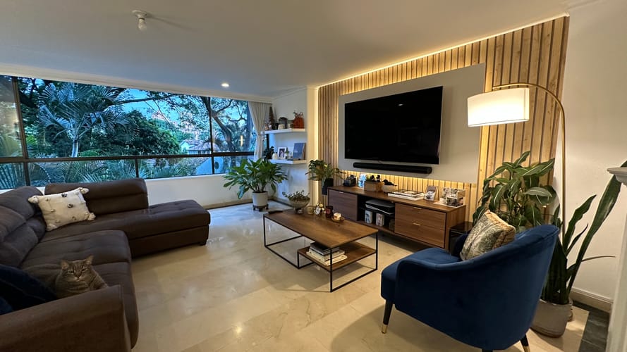 Apartamento de 3 alcobas en venta en El Poblado, Medellín, 188 m² · foto 2 de 10
