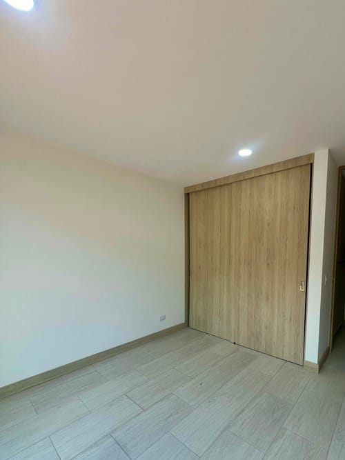 Apartamento de 3 alcobas en venta en Santa Elena, El Retiro, 267 m² · foto 11 de 14