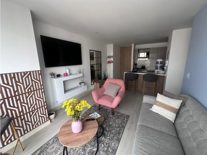 Apartamento de 3 alcobas en venta en La Igualdad, Bogotá, 68 m² · foto 3 de 18
