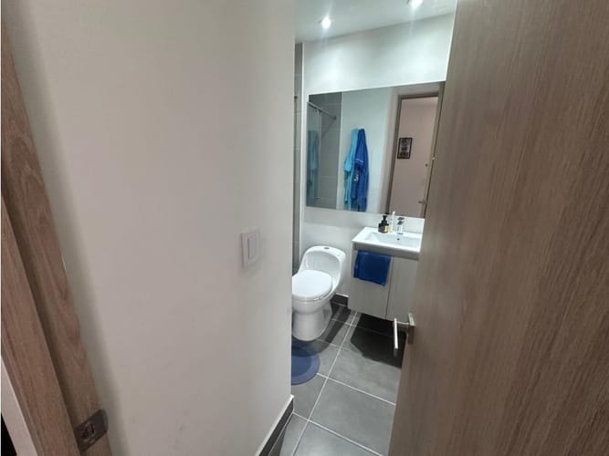 Apartamento de 3 alcobas en venta en La Igualdad, Bogotá, 68 m² · foto 12 de 18