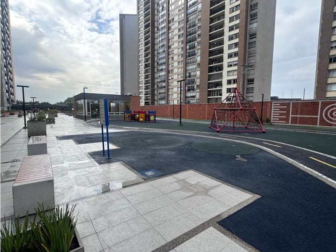 Apartamento de 3 alcobas en venta en La Igualdad, Bogotá, 68 m² · foto 16 de 18