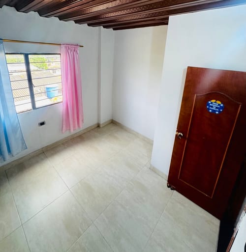 Casa de 3 alcobas en venta en Patios Centro, Los Patios, 178 m² · foto 9 de 18