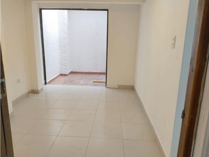 Local en arriendo en El Dorado, Envigado, 75 m² · foto 5 de 9