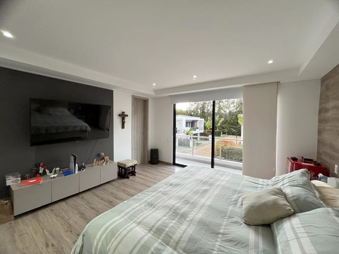 Casa de 3 alcobas en venta en El Retiro, 300 m² · foto 19 de 21