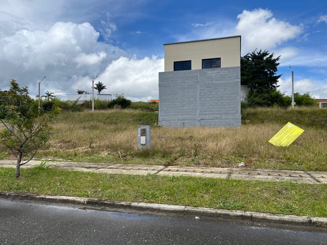 Lote en venta en El Carmen De Viboral, El Carmen de Viboral, 74 m² · foto 8 de 13