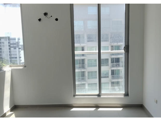 Apartamento de 3 alcobas en venta en Cr. Reservas De La Colina, Barranquilla, 74 m² · foto 7 de 14