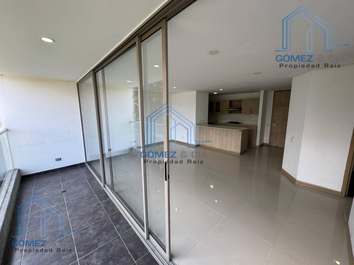 Apartamento en venta en Loma Del Esmeraldal, Envigado · foto 4 de 23