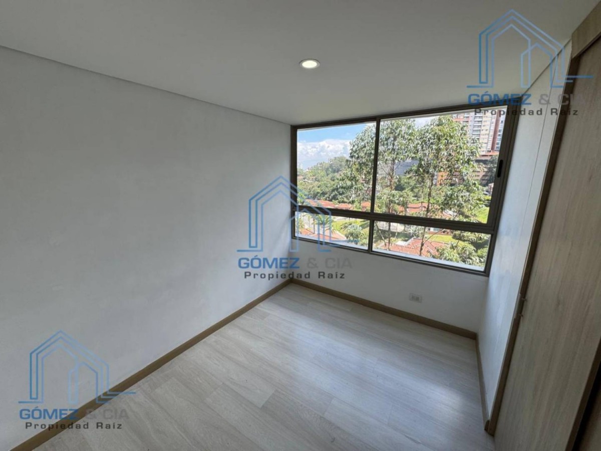 Apartamento en venta en Loma Del Esmeraldal, Envigado · foto 18 de 23