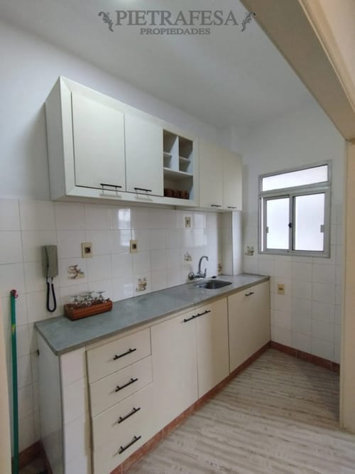 Apartamento en alquiler, 1 dormitorio, 1 baño. Centro. · Photo 2