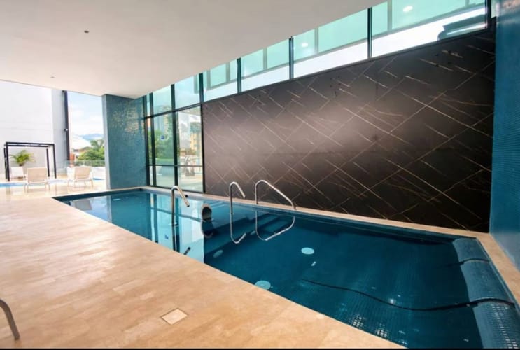 Apartamento de 2 alcobas en arriendo en El Poblado, Medellín, 87 m² · foto 23 de 24