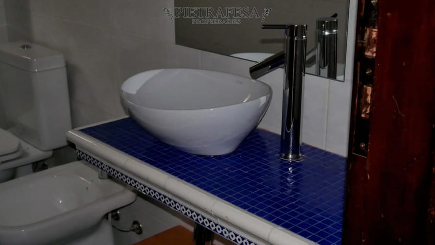 Apartamento en alquiler 1 dormitorio, 1 baño, terraza con parrillero. Pocitos. · Foto 5