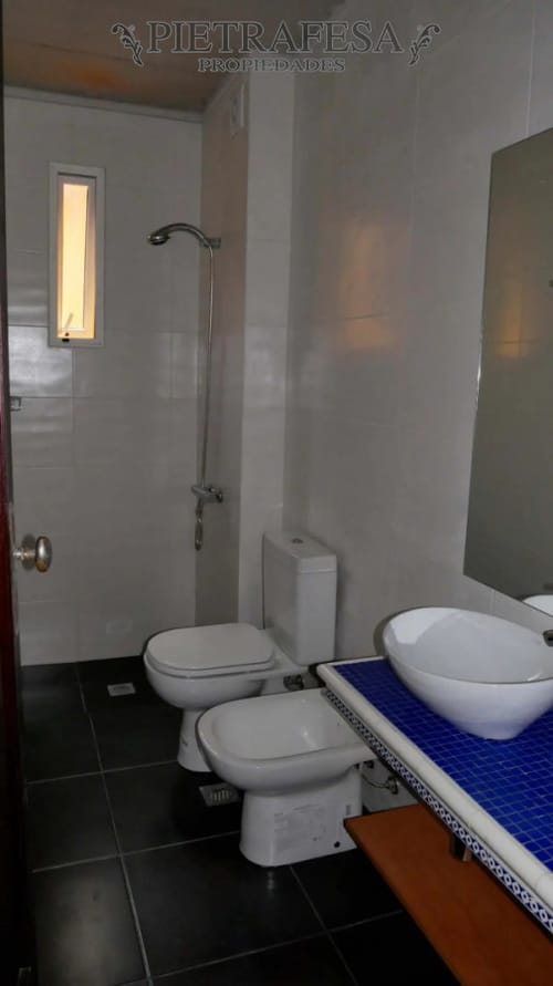 Apartamento en alquiler 1 dormitorio, 1 baño, terraza con parrillero. Pocitos. · Photo 6