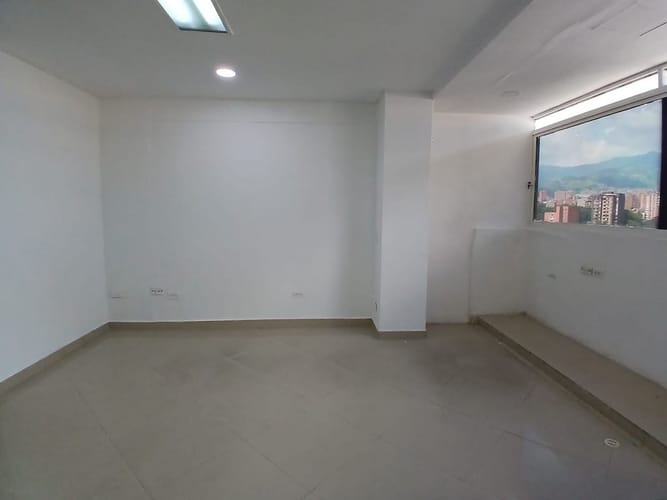 Oficina en venta en Laureles, Medellín, 30 m² · foto 5 de 7