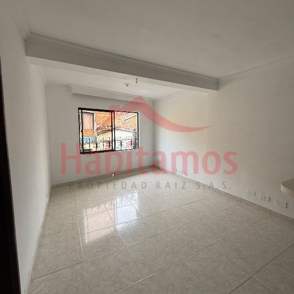 Apartamento en venta en Boston, Medellín · foto 3 de 16