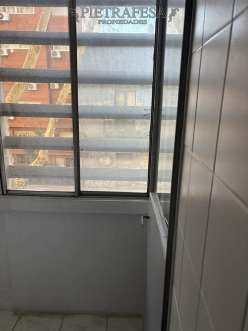 Apartamento en alquiler, 1 dormitorio, 1 baño, terraza lavadero. Barrio Sur. · Foto 8