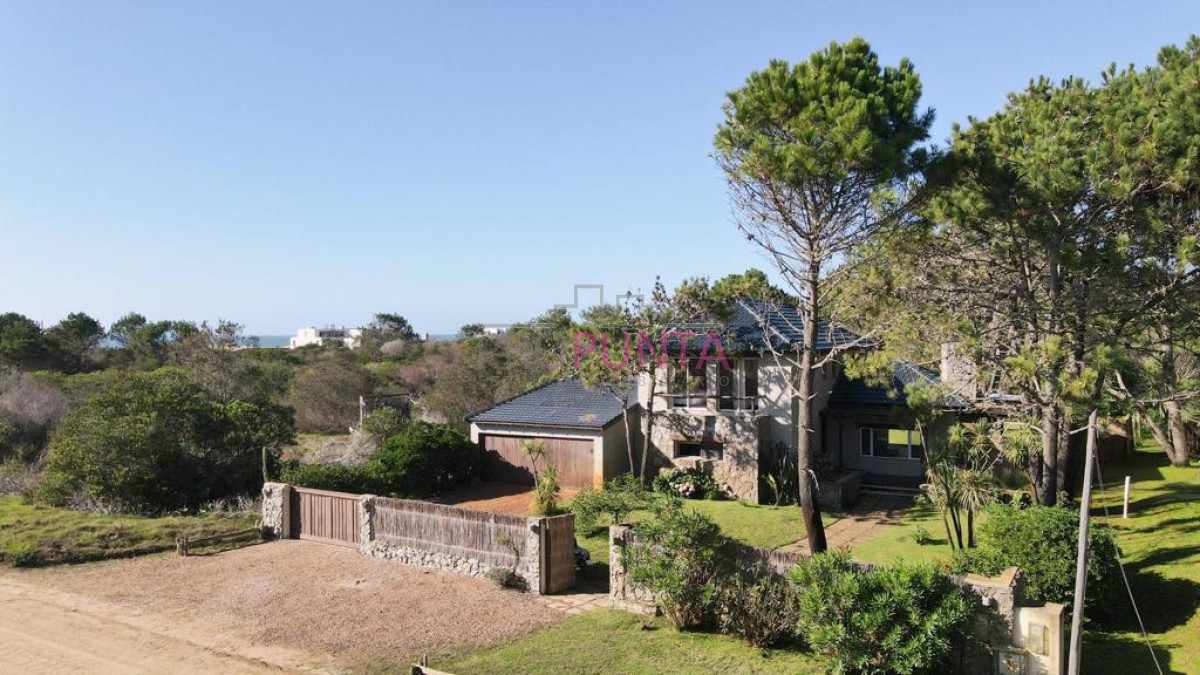 Casa en alquiler en José Ignacio