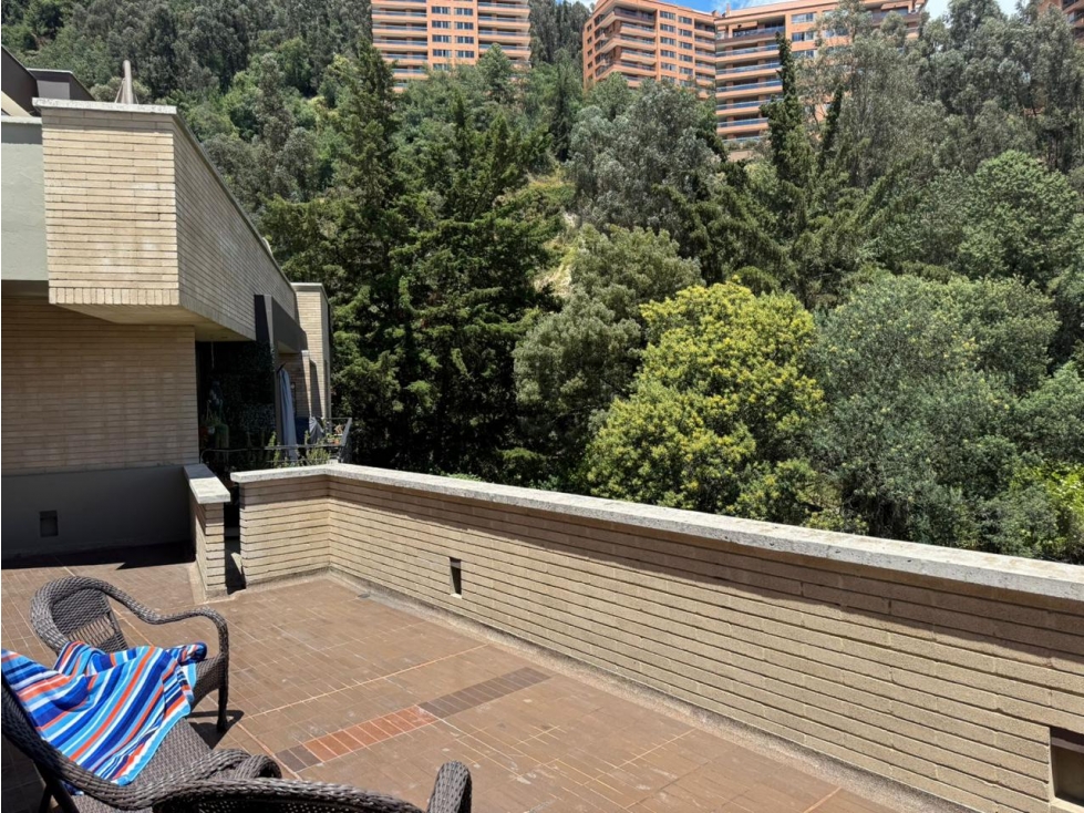 Apartamento en venta en Santa Barbara Alta, Bogotá · foto 9 de 17