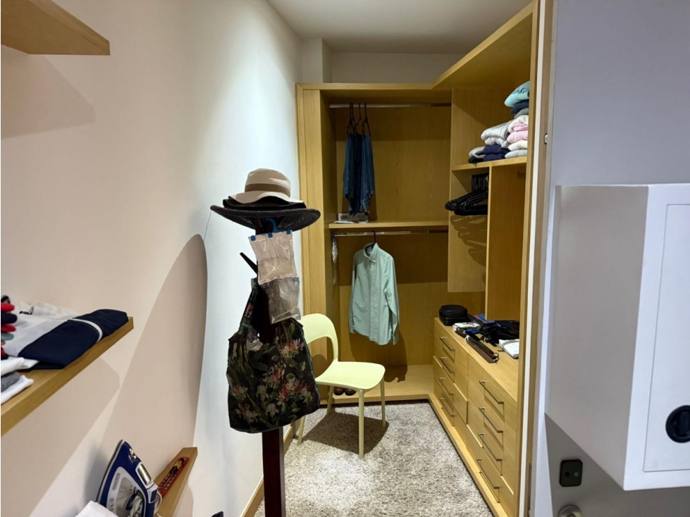 Apartamento en venta en Santa Barbara Alta, Bogotá · foto 14 de 17