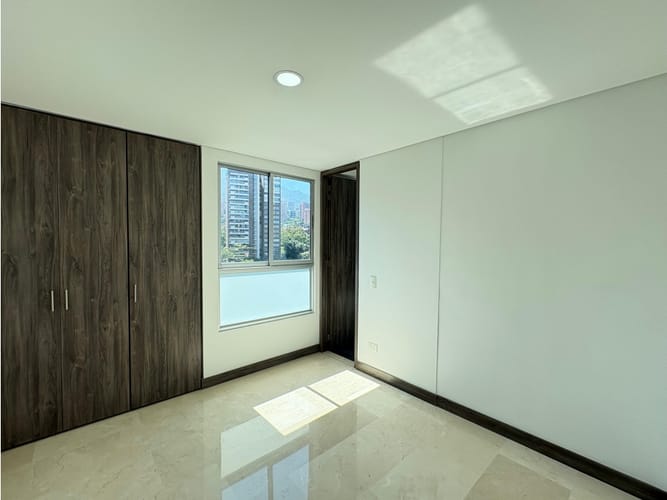 Apartamento de 3 alcobas en arriendo en La Florida, Medellín, 137 m² · foto 12 de 19