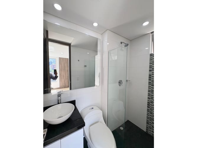 Apartamento de 3 alcobas en arriendo en La Florida, Medellín, 137 m² · foto 13 de 19