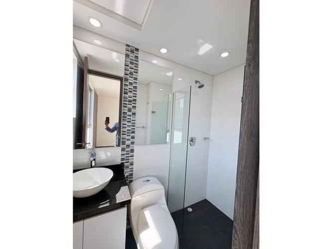 Apartamento de 3 alcobas en arriendo en La Florida, Medellín, 137 m² · foto 14 de 19