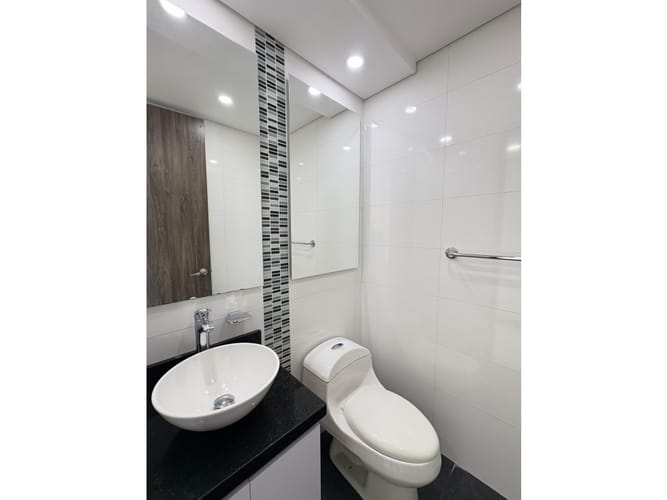 Apartamento de 3 alcobas en arriendo en La Florida, Medellín, 137 m² · foto 16 de 19