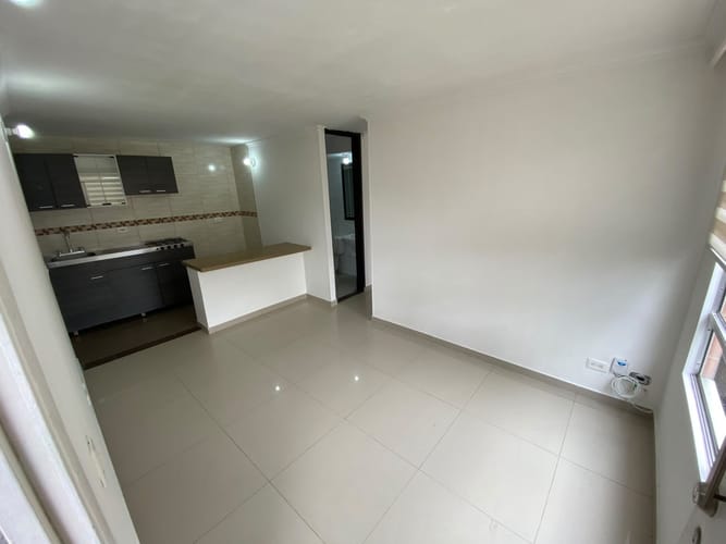 Apartamento en arriendo en La Gaitana, Bogotá · foto 3 de 14
