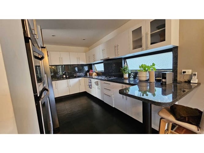 Casa de 3 alcobas en venta en Cc Fontanar, Chía, 252 m² · foto 11 de 23