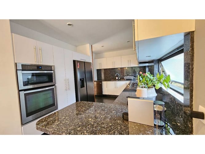 Casa de 3 alcobas en venta en Cc Fontanar, Chía, 252 m² · foto 12 de 23